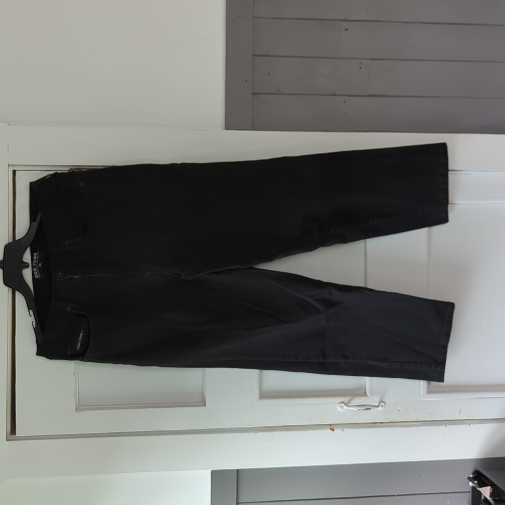 Zoo york black jean size 30